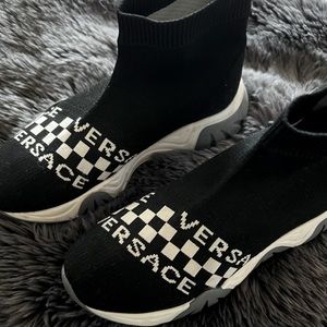 Versace kids sneakers black size 31